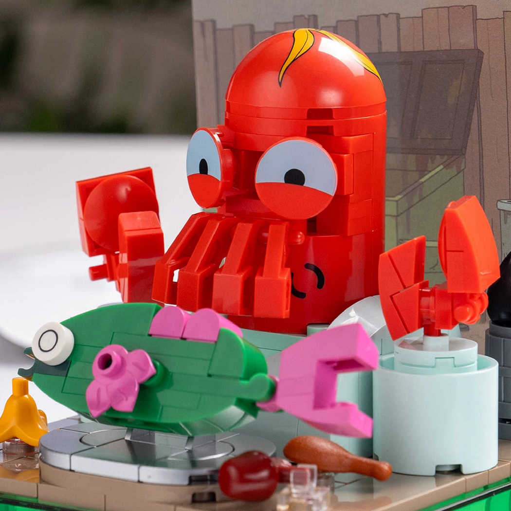 Futurama: Dr. Zoidberg Box!<br><h6>Collectible Building Set & Display Case</h6> - Image 9